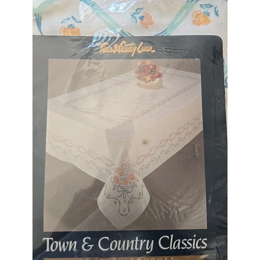 Town & Country‎ Living Floral 52